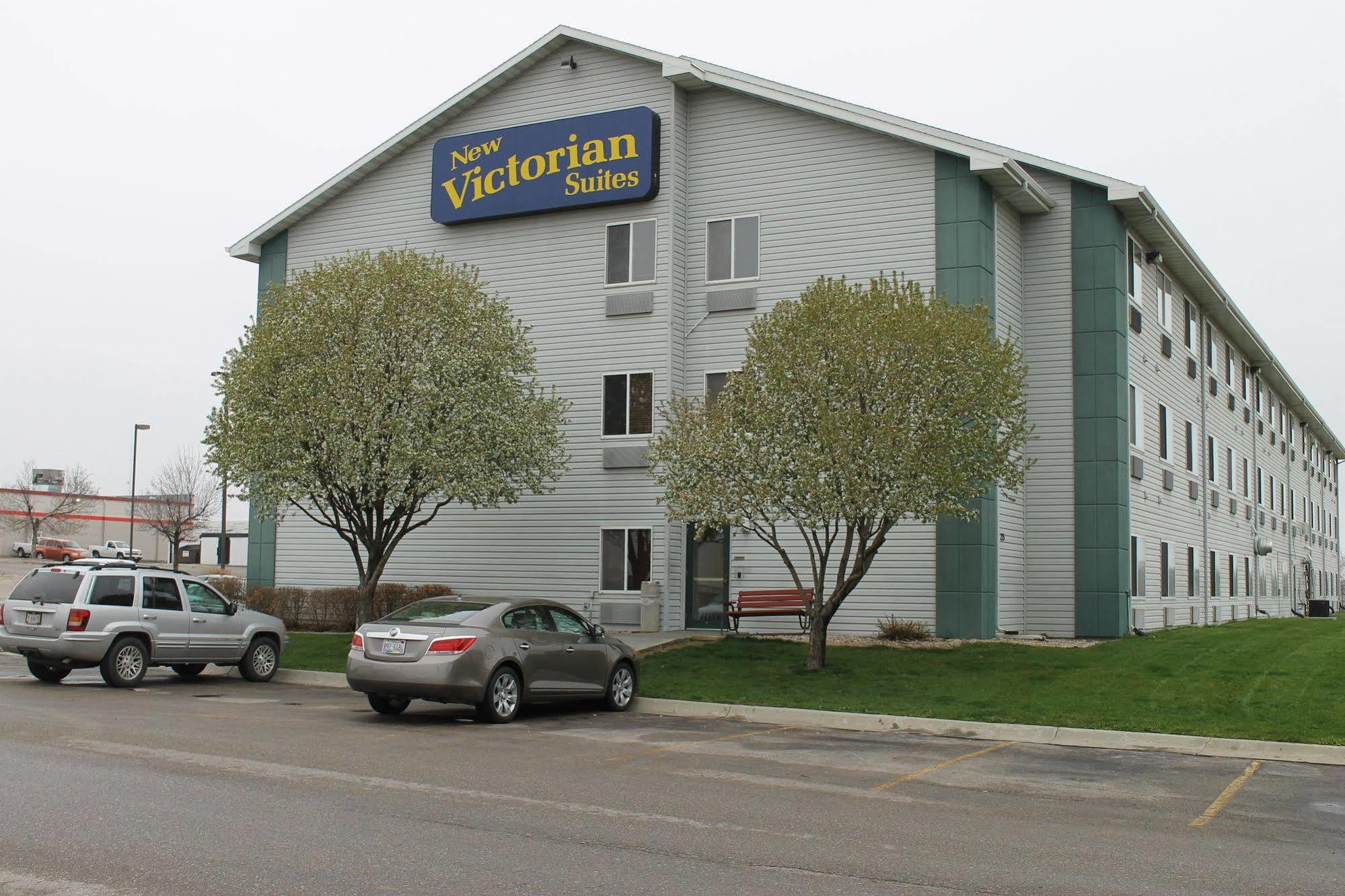 New Victorian Inn & Suites Lincoln Exterior photo